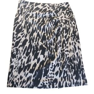 New York & Company Animal Print Pencil Skirt‎ Size 8 Lined Midi Office Classic